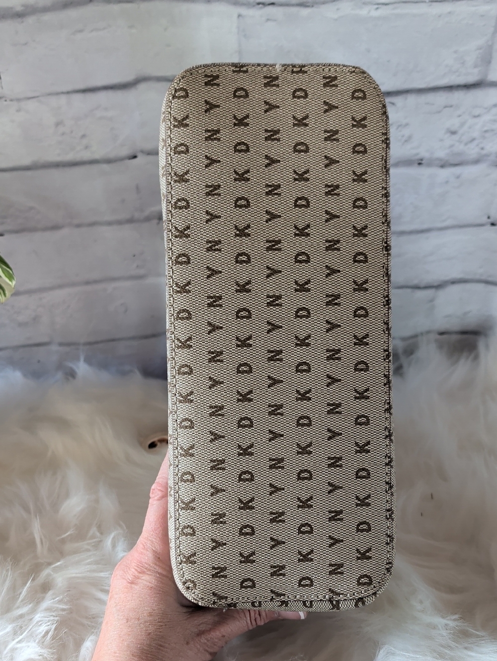 DKNY Beige Logo Crossbody Satchel with Tan Trim - Picture 5 of 8